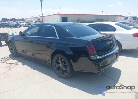 2013 Chrysler 300 Motown from USA, damaged, VIN 2C3CCAAG5DH533179